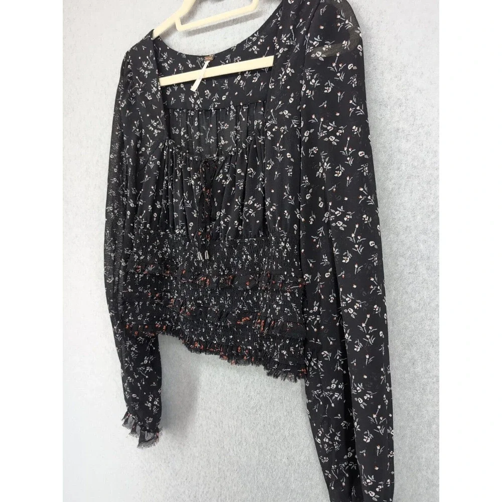 Free People Women's Black Floral Smocked Printed Lolita‎ Blouse Top Size S